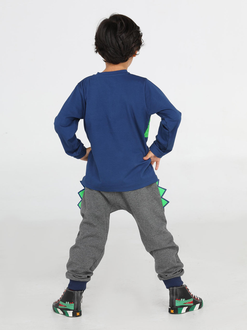 Hello Timsah Tırtırlı Baggy Pantolon + T-shirt Takım - Casabony Kids