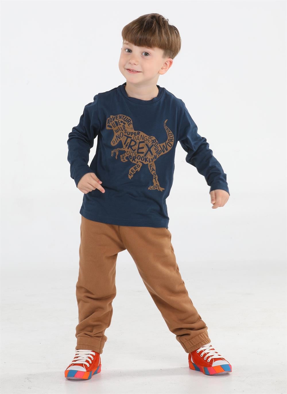 Kahve Yazılı Dino Jogger Pantolon + Tshirt Takım - Casabony Kids